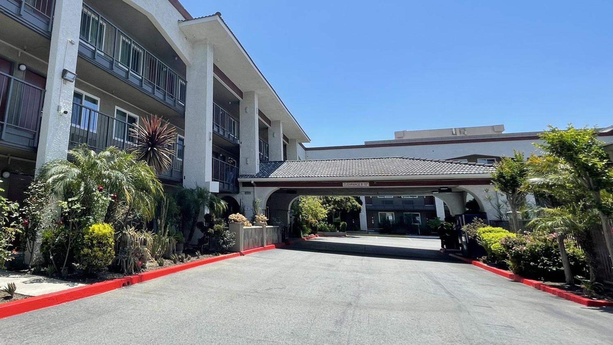 Quality Inn Ontario Airport Convention Center Luaran gambar