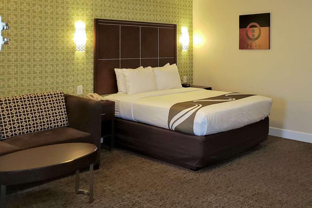 Quality Inn Ontario Airport Convention Center Bilik gambar