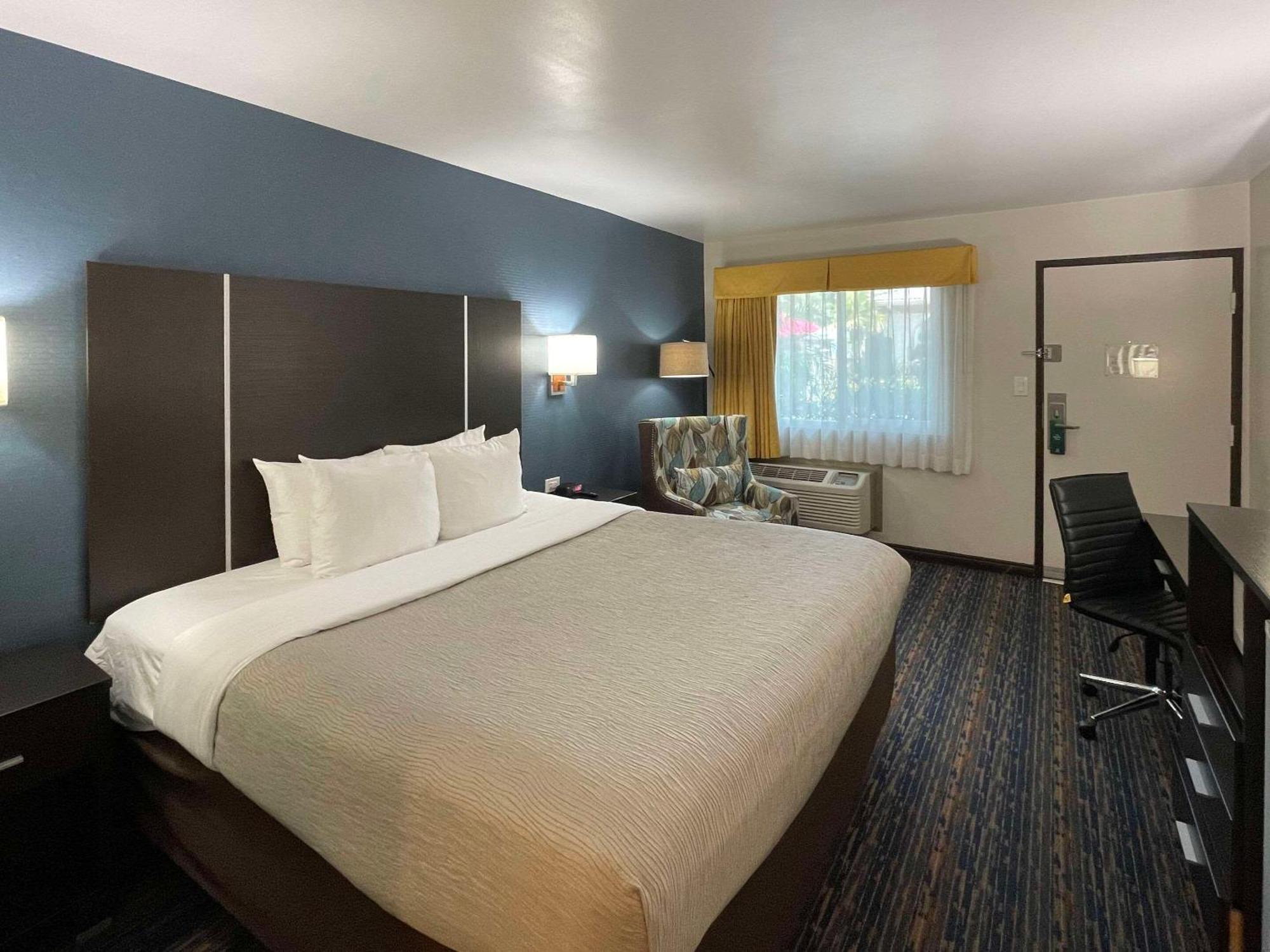 Quality Inn Ontario Airport Convention Center Luaran gambar